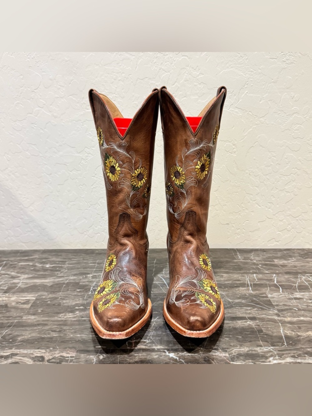 Shyanne Jolyn Sunflower Embroidered Leather Cowboy Boots - Picture 5 of 14